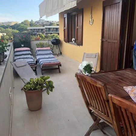 Casa Con Terrazza Feriehus Stintino